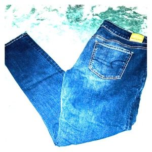 American Eagle Ankle Jeans